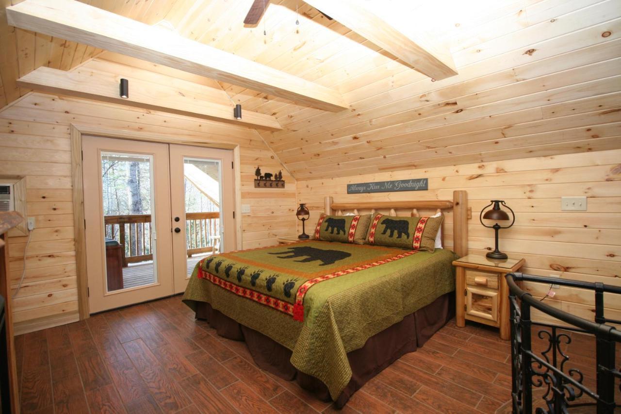 Cupid'S Cabin Gatlinburg Exterior photo